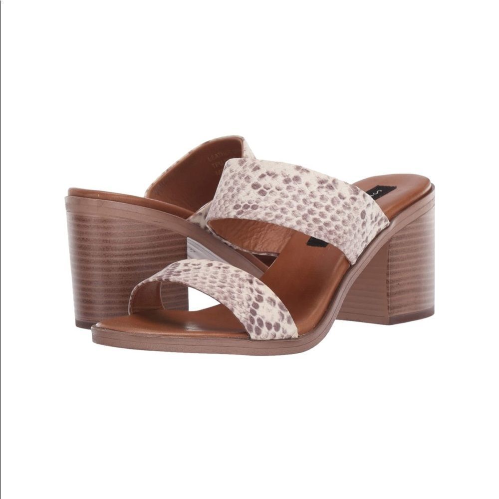NWOT Steve Madden Karigan Heeled Sandal SIZE 8